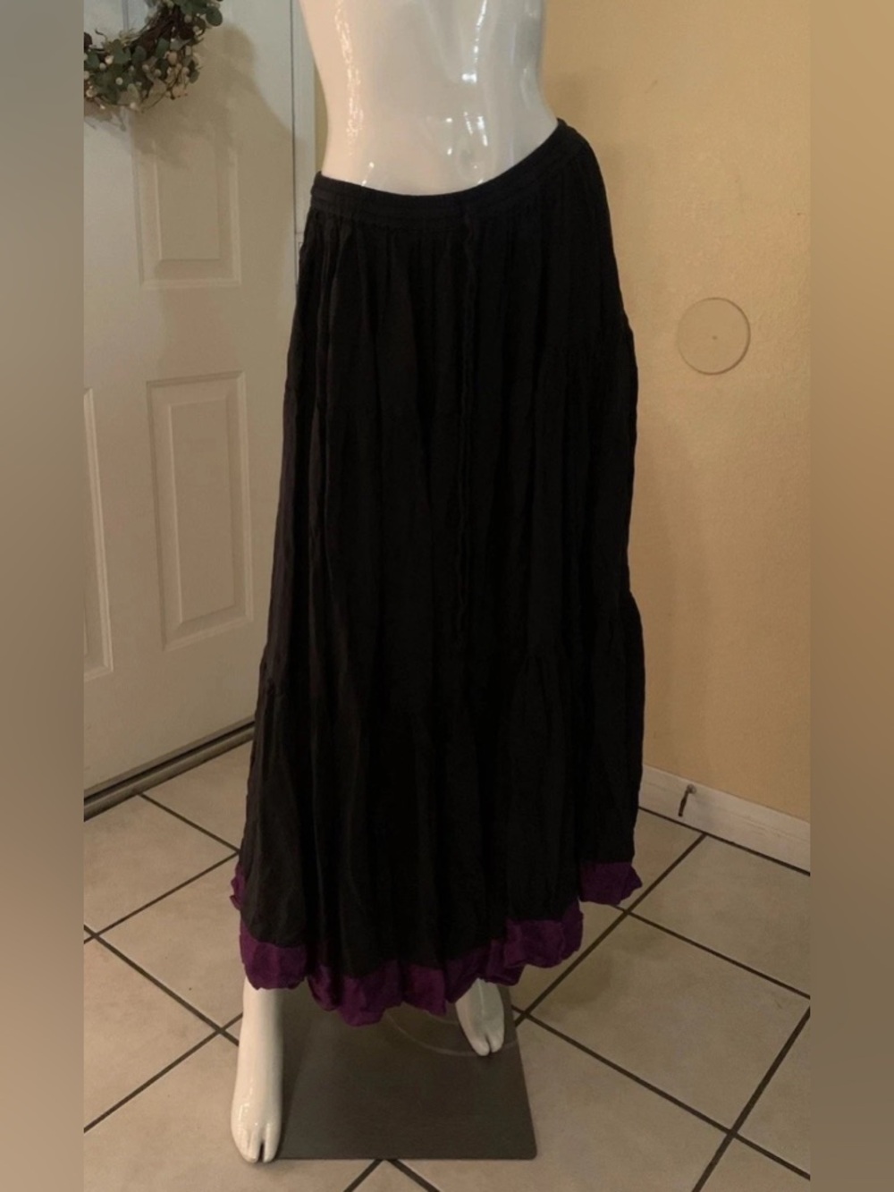 Women's Black Elastic Waist Long Maxi Skirt